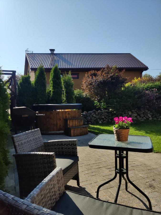 Brivdienu Maja Amrai Ventspils Ngoại thất bức ảnh